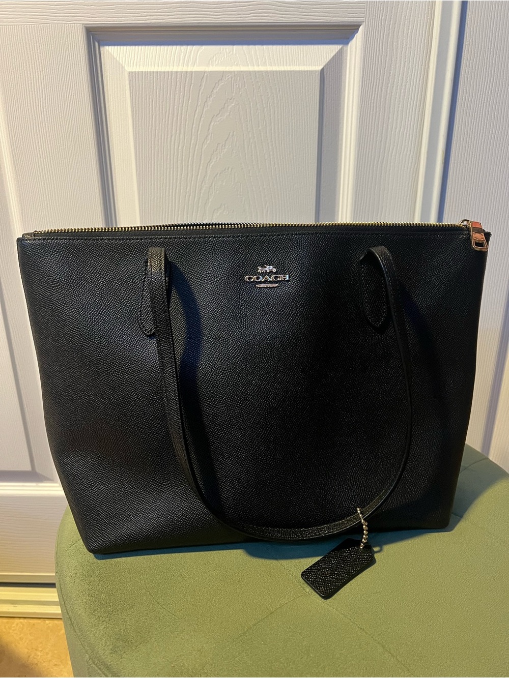 Black and Gold Coach Tote bag - Picture 1 of 7